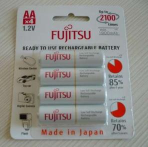 Аккумулятор Eneloop, Fujitsu. Зарядка. Карточка. Флешка